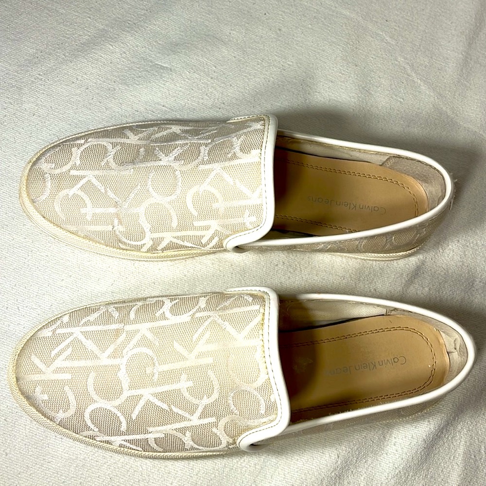 Calvin Klein Marren Slip on Womens Fashion Sneakers